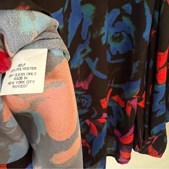 Hunter Bell Finley Blouse - Picture 6 of 6